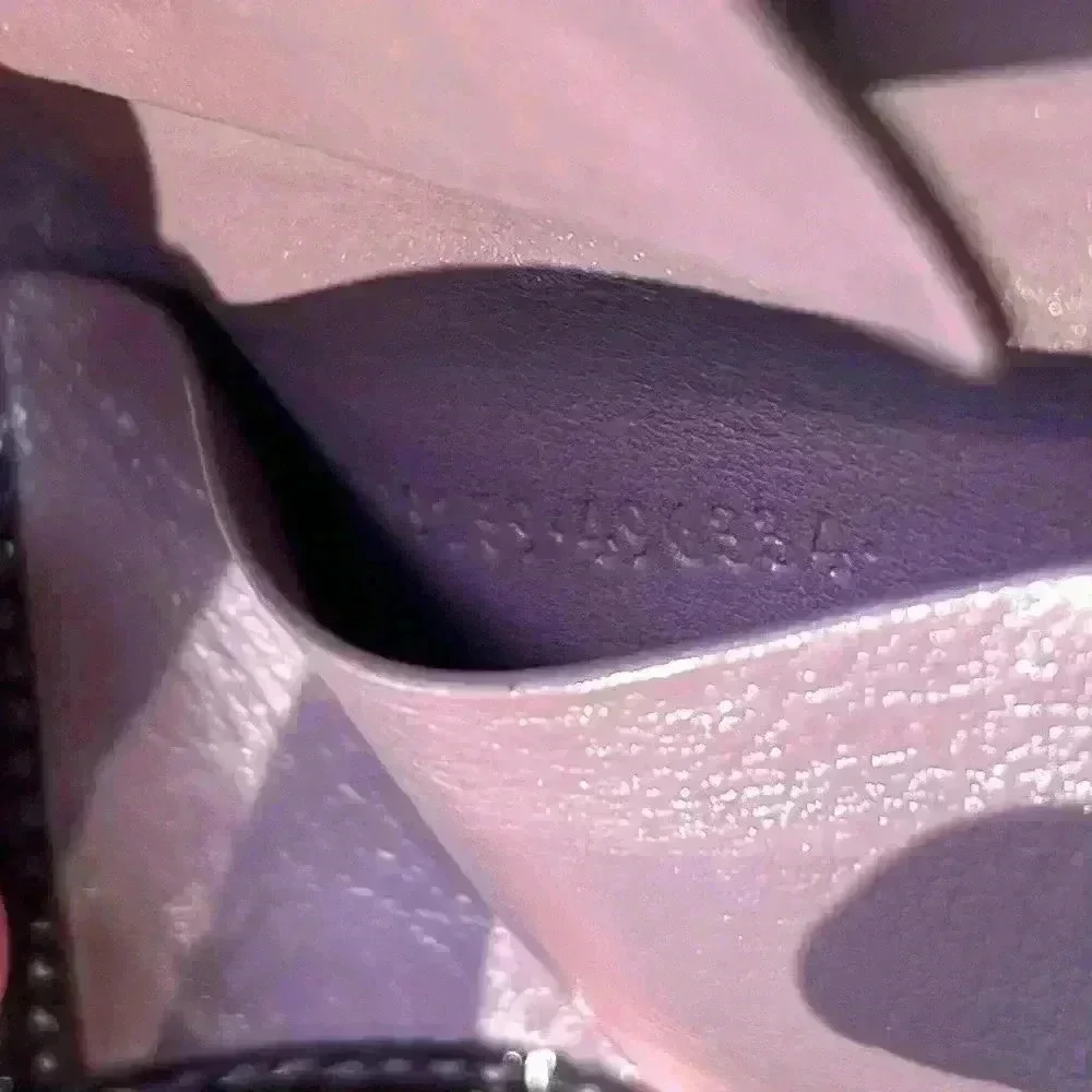 Gucci microssima key case patent leather - Picture 8 of 8